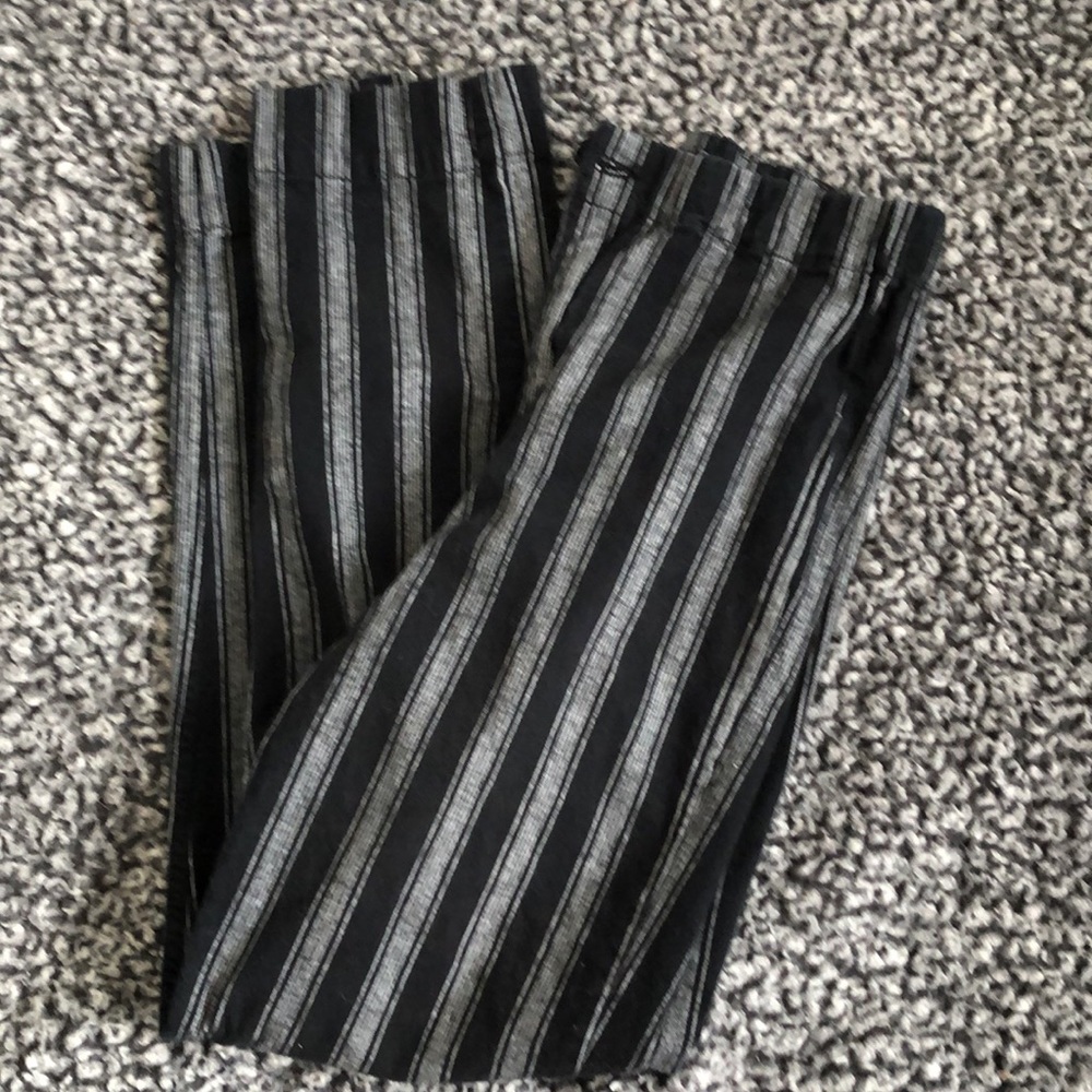 Brandy Melville Black and white striped pants
